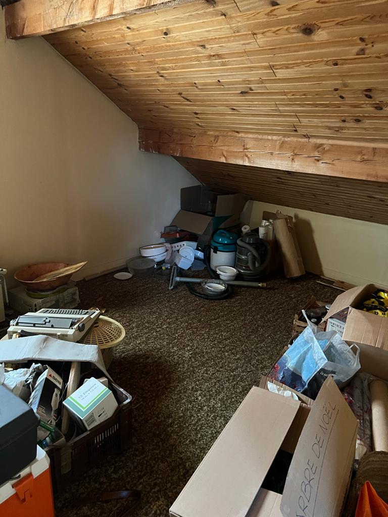 Débarras de cave à Paris et en Île-de-France