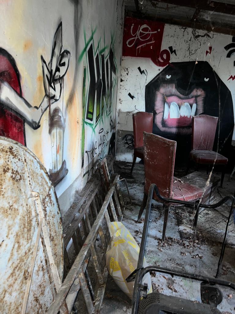 Débarras de garage à Paris et en Île-de-France