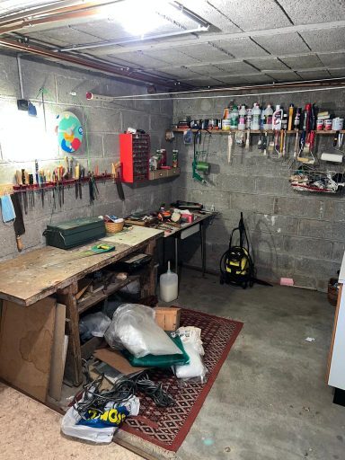 Débarras de garage à Paris et en Île-de-France